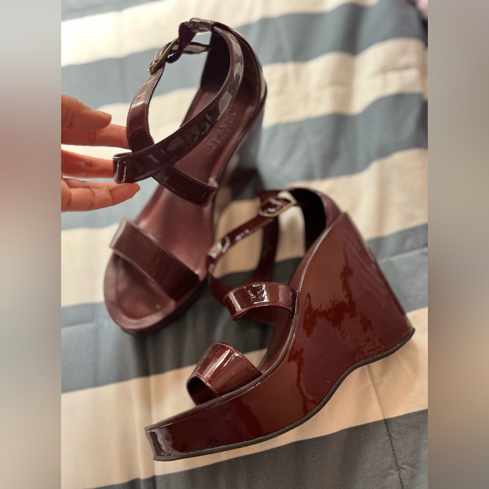 Kork-Ease burgundy patent wedge heel sandals - 9